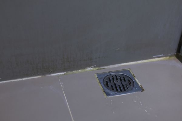 Cost of Bathroom Drain Installation in Murfreesboro